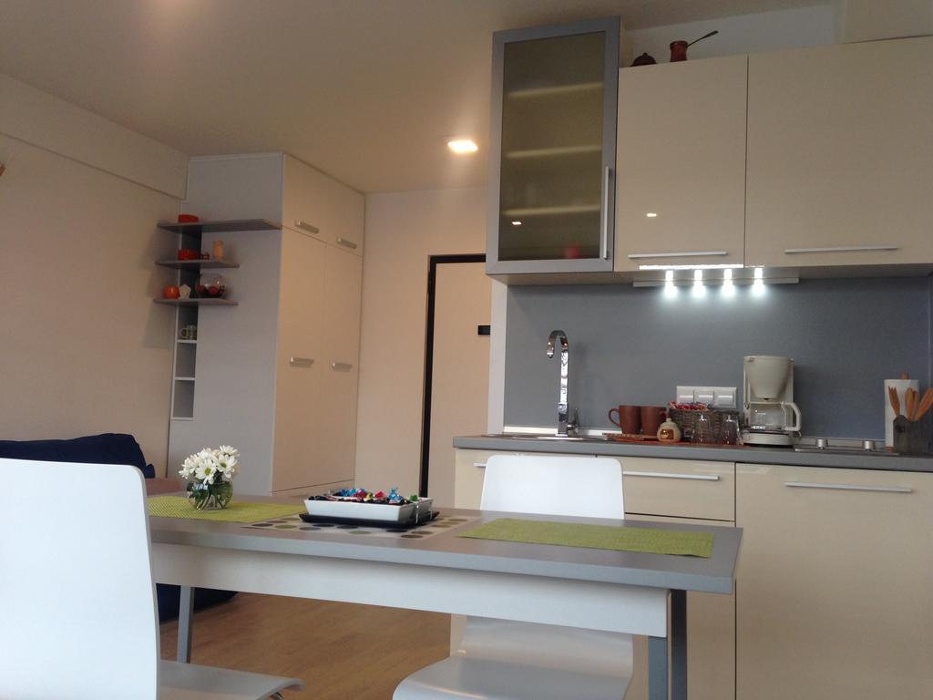 Dea'S Studio Apartment Сараево Номер фото