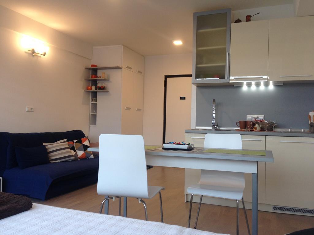 Dea'S Studio Apartment Сараево Номер фото